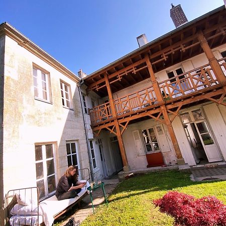 La Maison Des Ifs Terracotta Mamers Екстериор снимка